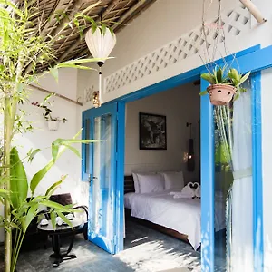 Cashew Tree Bed & Breakfast